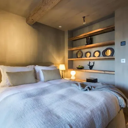 Апартаменти Wonderful, Spacious And Quiet In *